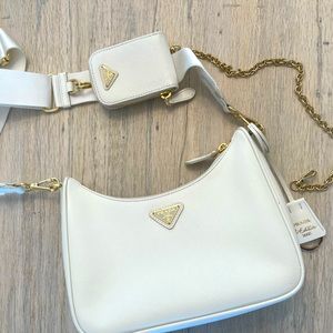 Prada Re-Edition 2005 Saffiano leather bag